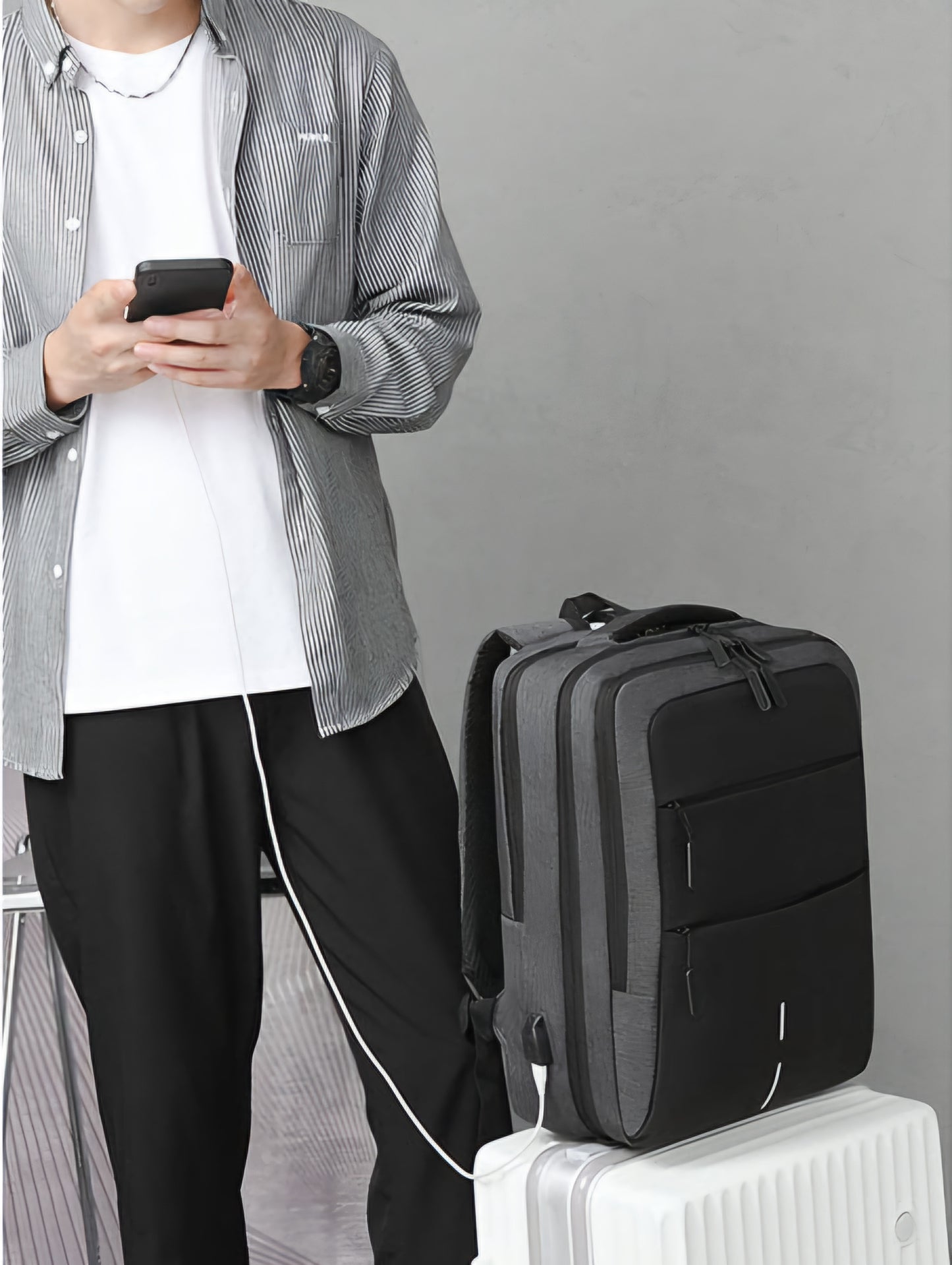 Executive laptop backpack