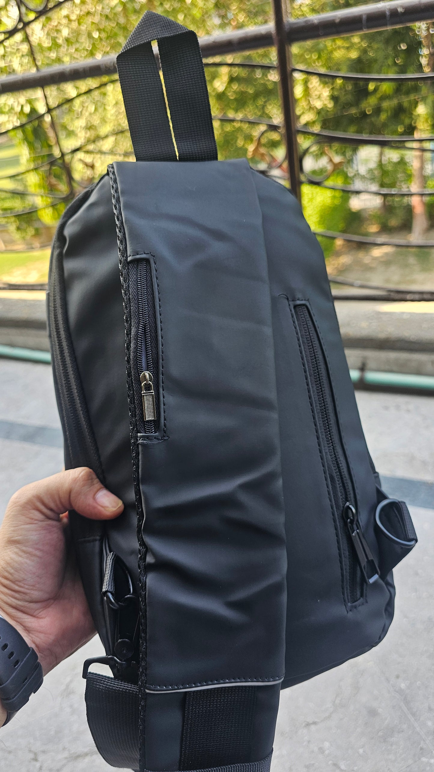 Sleek antitheft sling bag