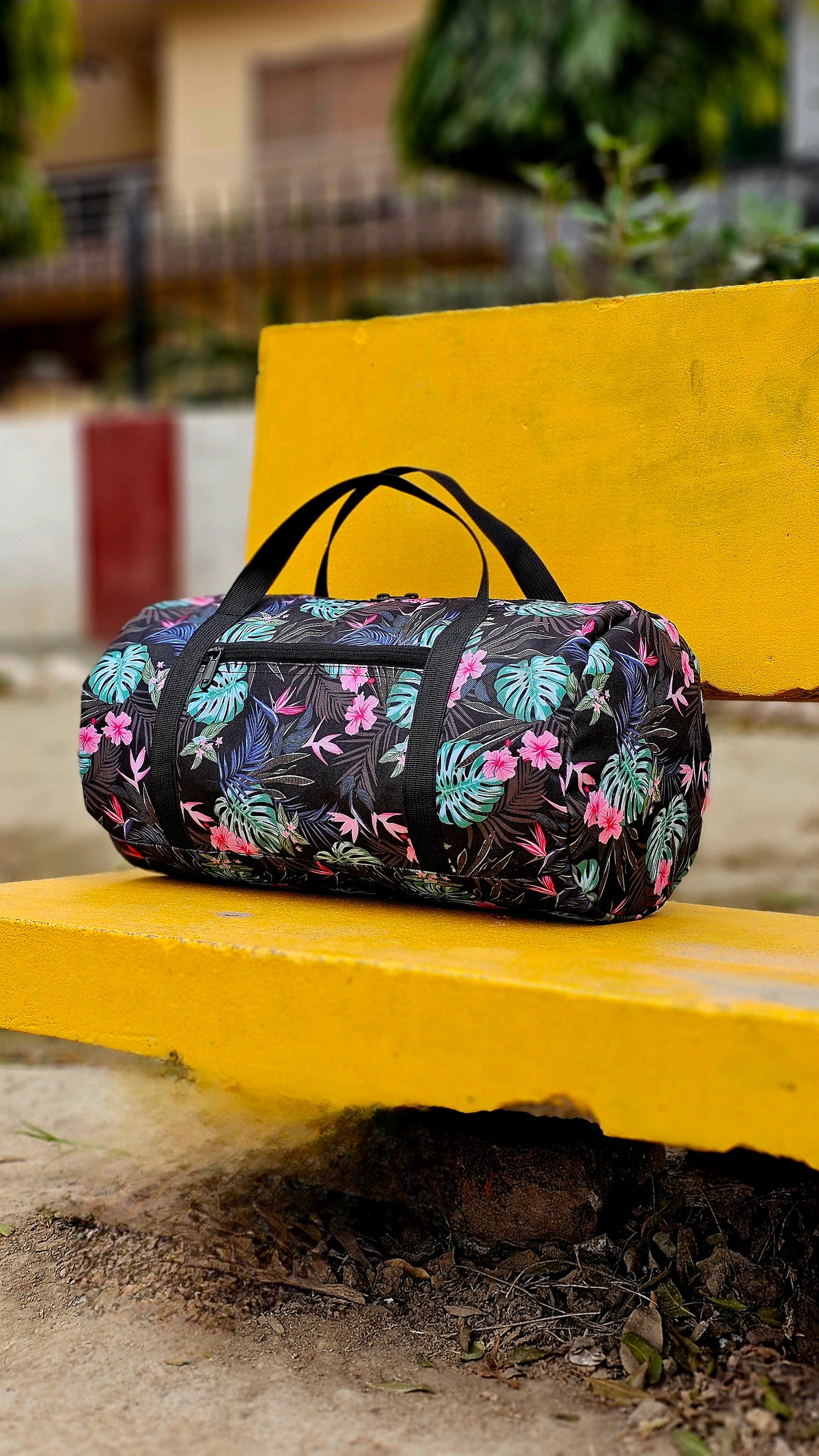 Floral hand bag